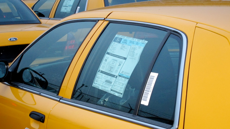 Illustration for article titled New York Taxi Treasure Trove: Photos